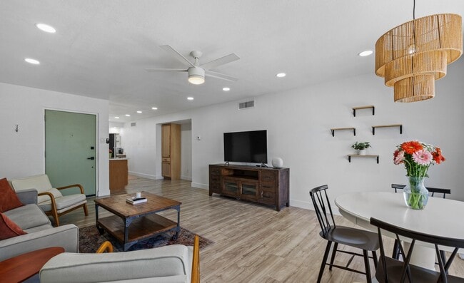 Photo - 1010 E Osborn Rd
