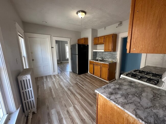 Photo - 124 Kendall St Unit 2