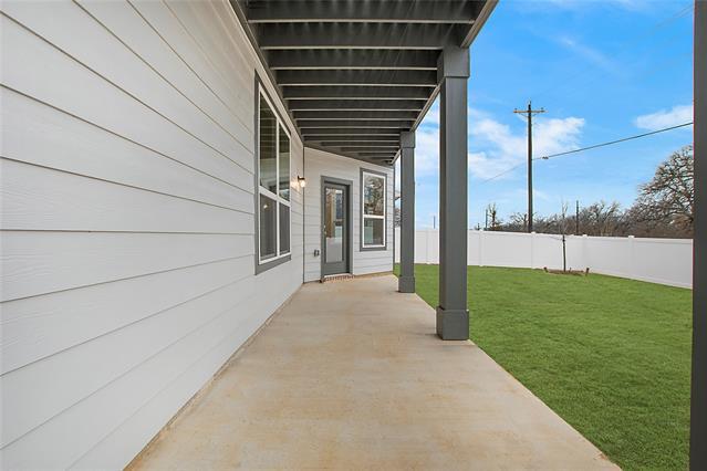 Photo - 1605 Katharina Ave