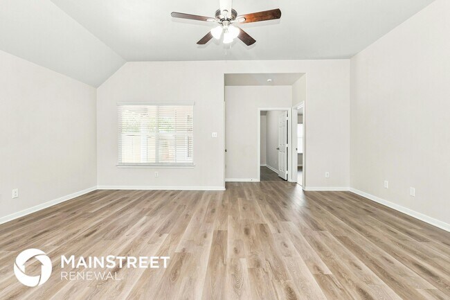 Photo - 306 Broken Pine Ct