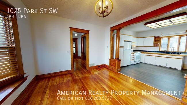 Photo - 1025 Park St SW