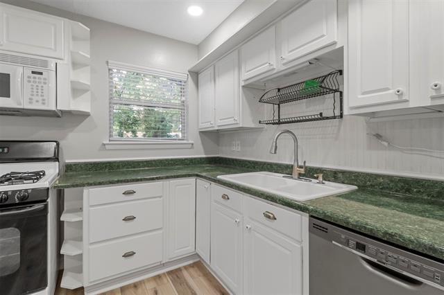 Photo - 2015 Salem St