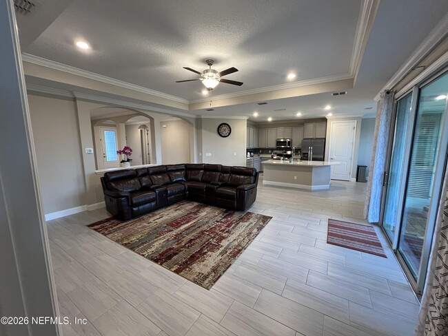 Photo - 211 Diamondback Ave