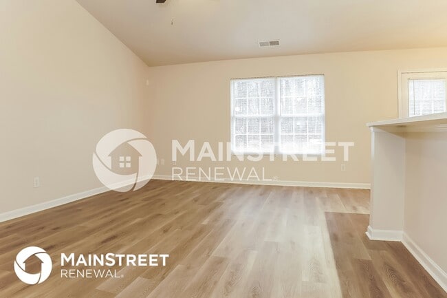 Photo - 3604 Throughbrook Ct