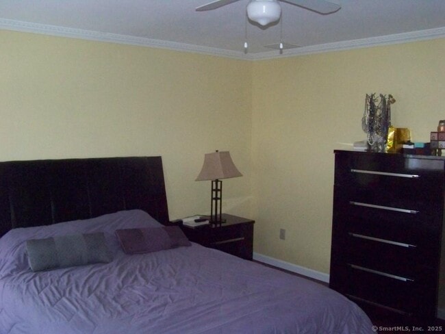 Photo - 4 Persimmon Ln Unit 4