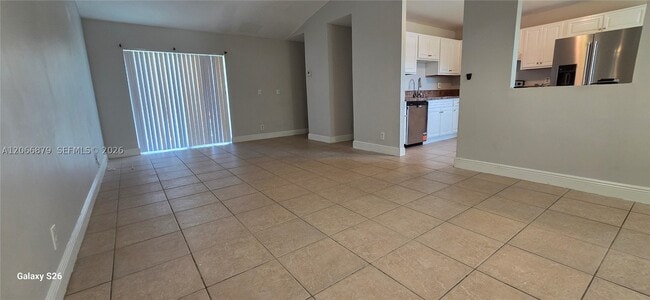 Photo - 5721 Wingham Way