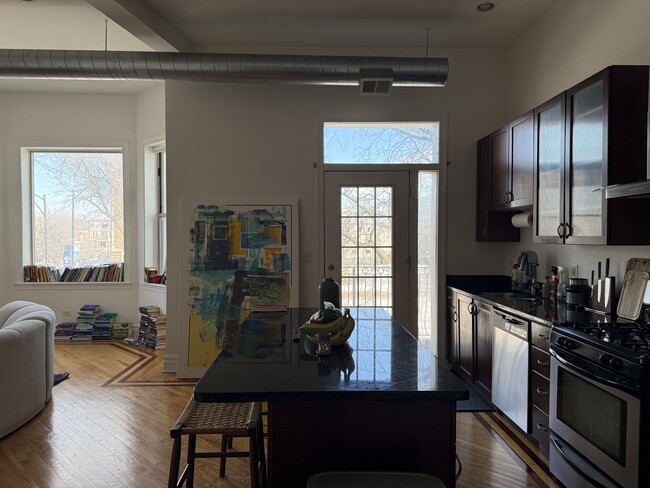 Photo - 5014 S King Dr Unit 2E