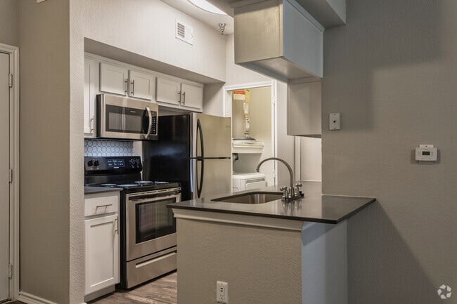 1HAB, 1BA - 584SF A1 - cocina/lavandería