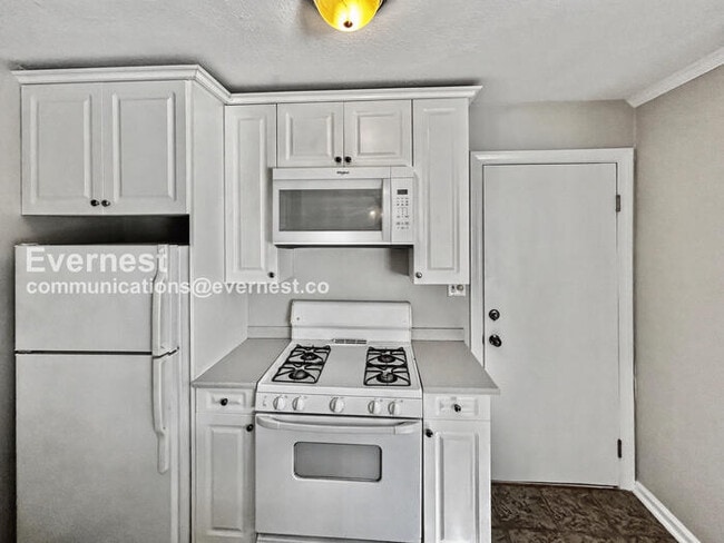 Photo - 841 Frederica St NE Unit APT 29