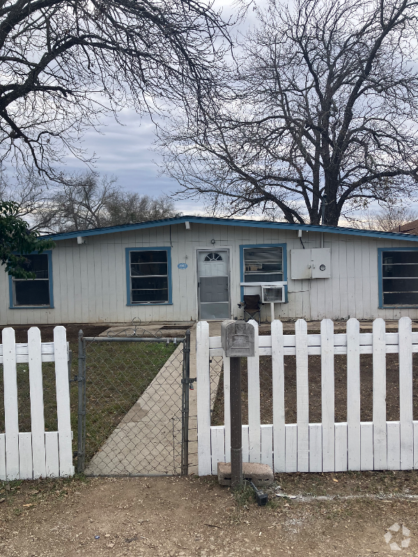 Building Photo - 1907 15th St Rental