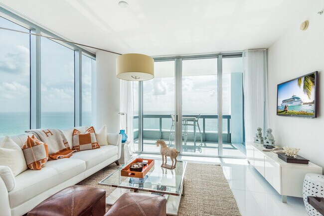 Photo - 6899 Collins Ave Unidad # 1605