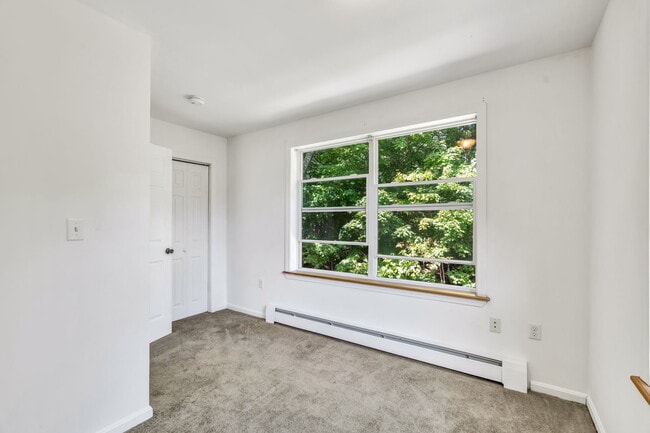 Photo - 114 Cove Rd