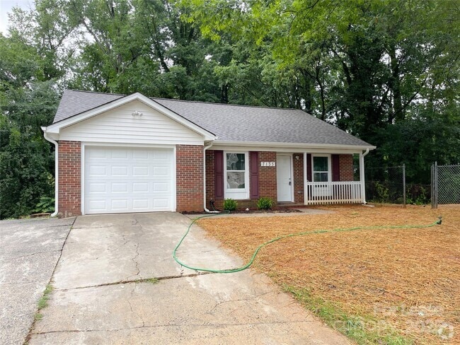 Building Photo - 7135 Ludwig Dr Rental
