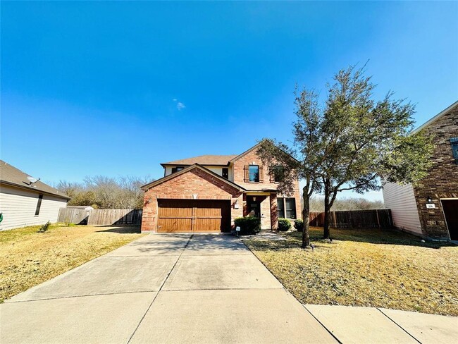 Photo - 700 Watson Way House