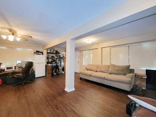 Photo - 50 Sportsman Trail