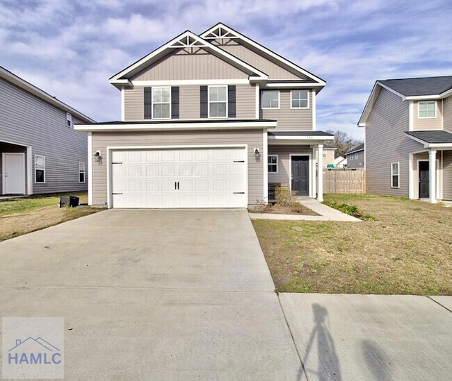 Photo - 546 Fairview Cir