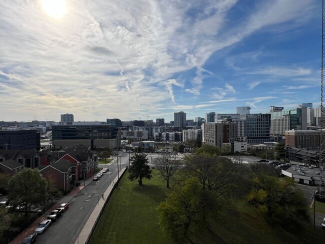 Photo - Spacious 2 bedroom 3 bath condo with office in City Lights!