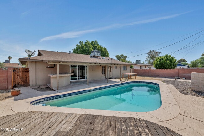 Building Photo - 1128 E Broadmor Dr Rental