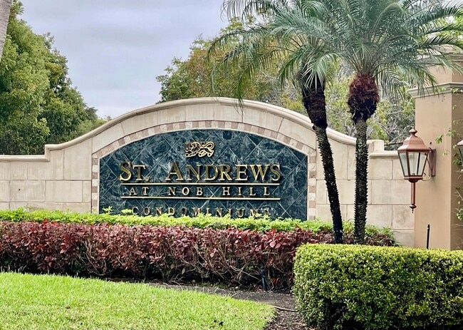 Building Photo - 8010 N Nob Hill Rd Unit 106