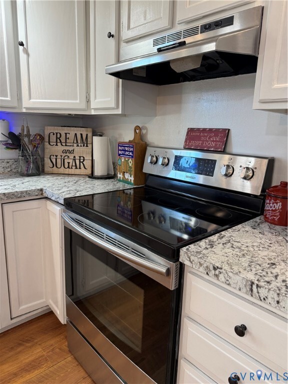 Photo - 8 English Oak Cir