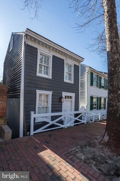 Photo - 3522 P St NW
