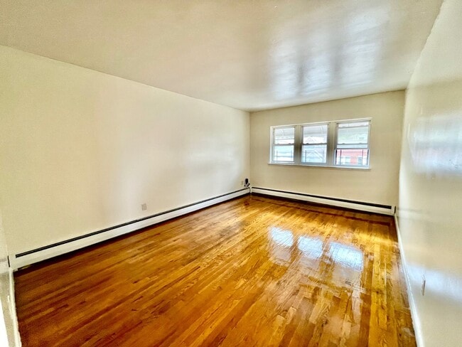Building Photo - 2916 Gunther Ave Rental