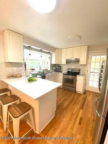 200 Highwood Rd