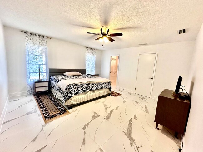 Photo - 756 Darwin Rd