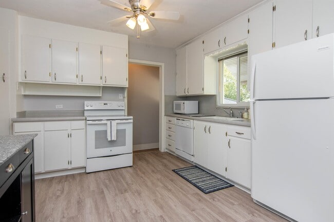 Photo - 1782 E 1700 S