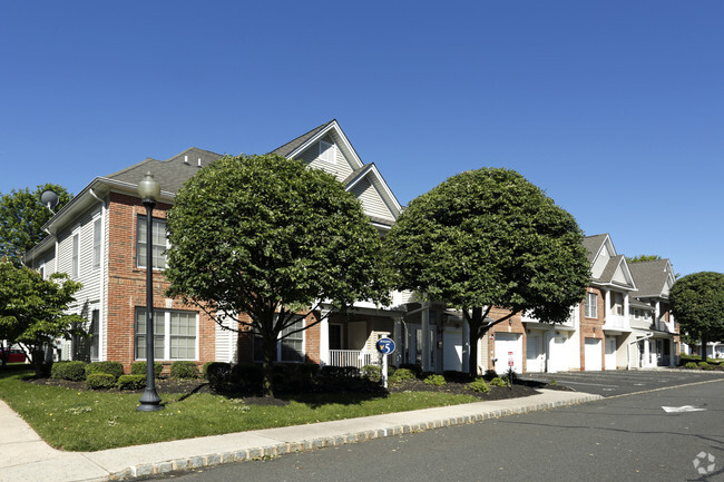 Building Photo - The Club at Autumn Ridge Rental