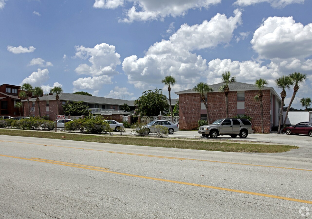 Royal Oak Apartments - Royal Oak Apartments