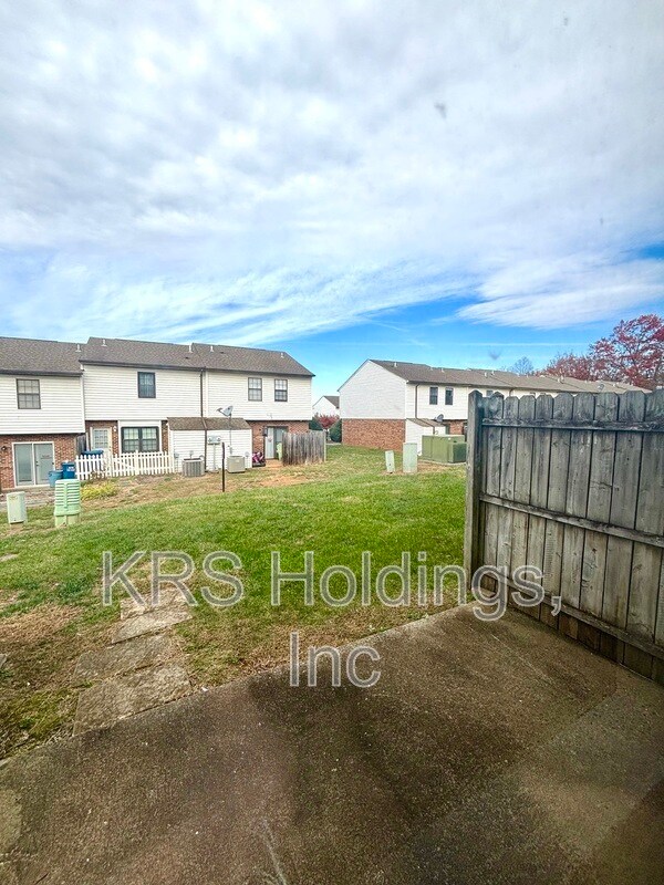 Photo - 167 Cape Charles Square