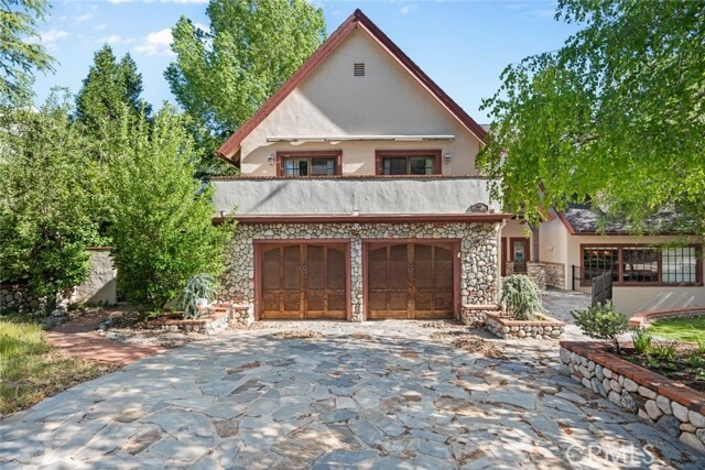Building Photo - 887 Talisman Ln