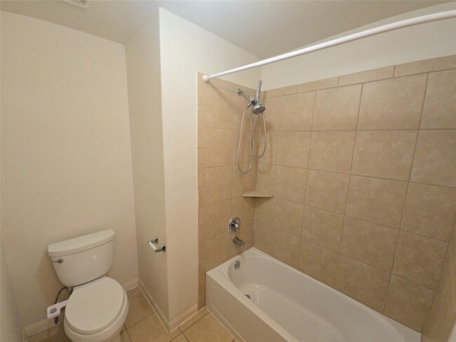 2303 Golden Brandy Ln