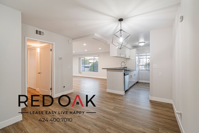 Photo - 121 N Hamilton Dr Condo Unit 206