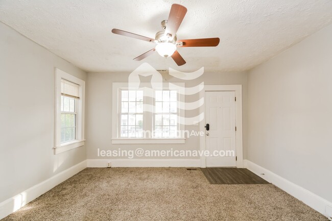 Photo - 908 Branson St