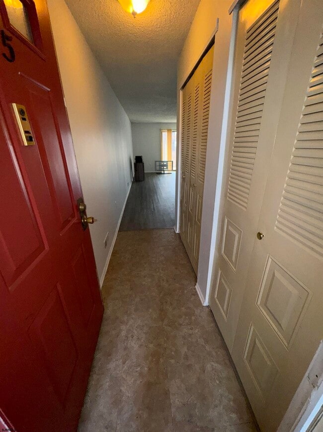 Photo - 75 Liberty Ct Unit 75