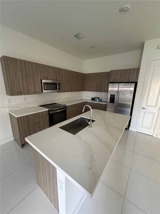 Photo - 4398 SW 173rd Ave