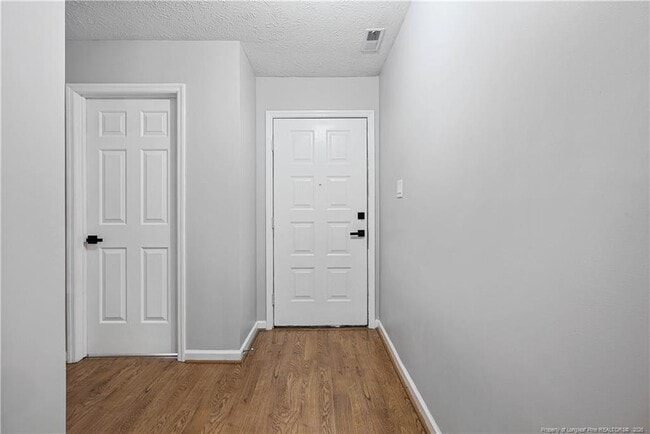 Photo - 2105 Wexford Oaks Ct