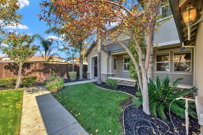 Photo - 107 Brighton Cir