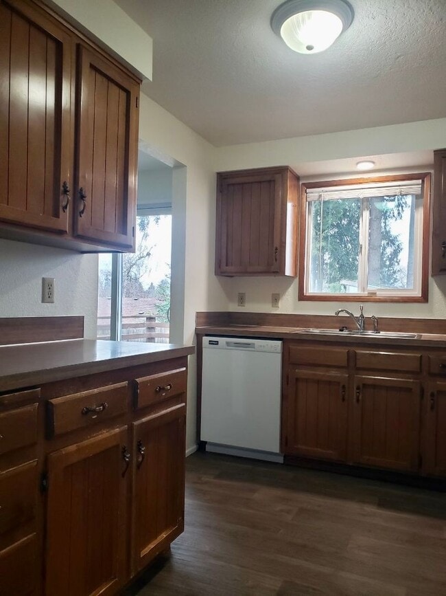 Photo - Wonderful South Salem Home in great neighborhood.