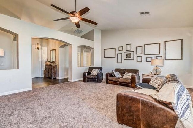 Photo - 32810 N 40th Pl