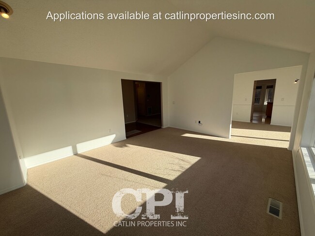 Photo - 109 Kalama River Rd