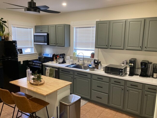 Photo - 342 Crescent St Unit 342-1