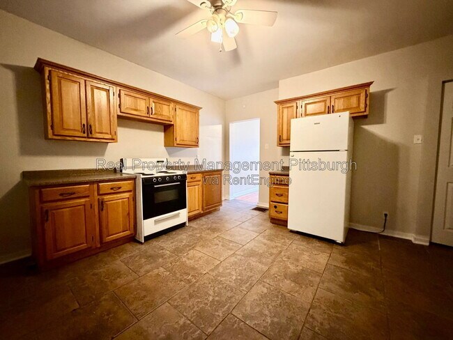 Photo - 207 Edmond St
