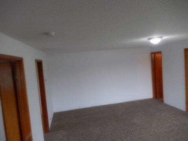 Photo - Renovated apartment for Rent