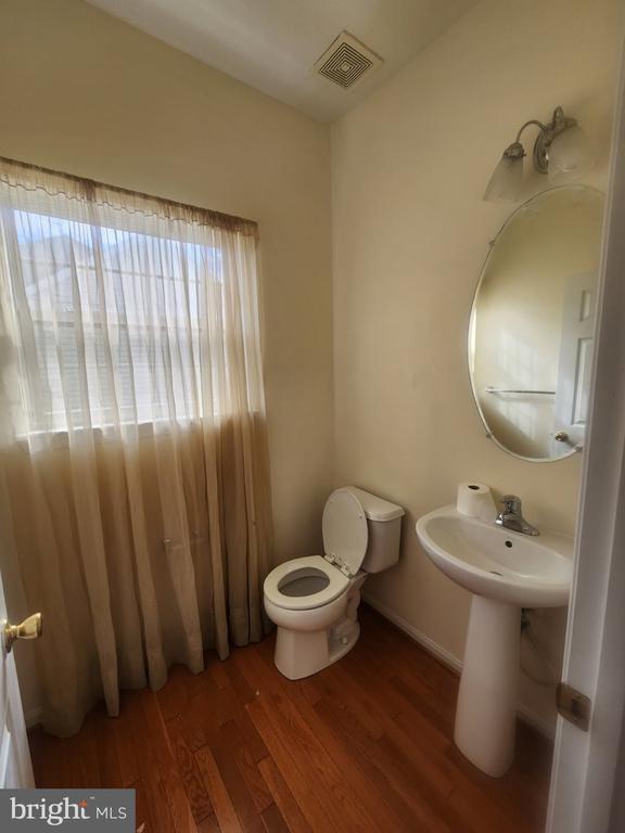 Photo - 10208 Rolling Green Way