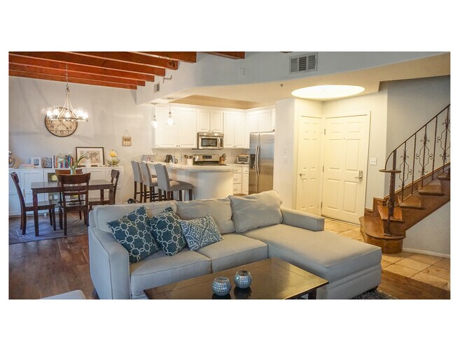 Photo - 4360 Ventura Canyon Ave Condo