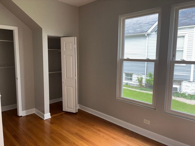 Photo - 9025 S Carpenter St Unidad 1