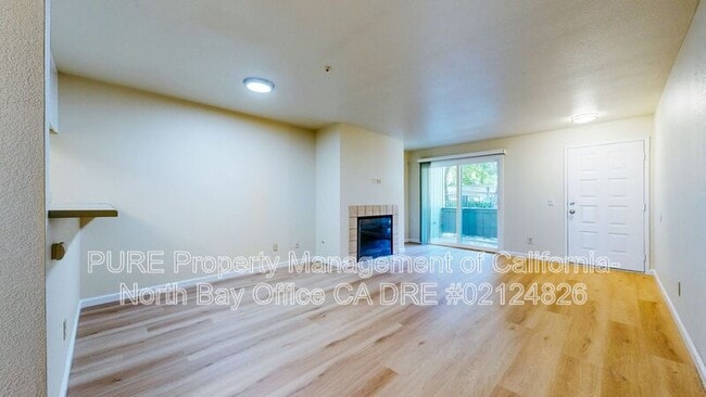 Photo - 1450 E Cotati Ave